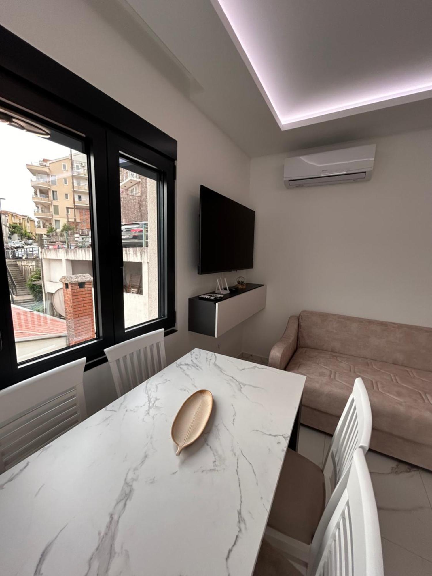 Merlin Prestige Apartments بودفا المظهر الخارجي الصورة
