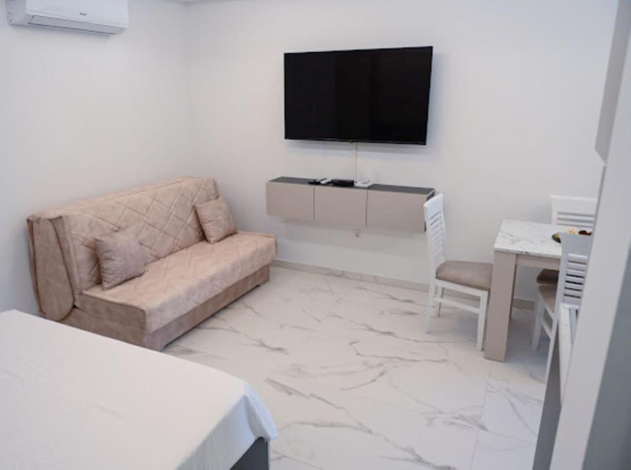 Merlin Prestige Apartments بودفا المظهر الخارجي الصورة