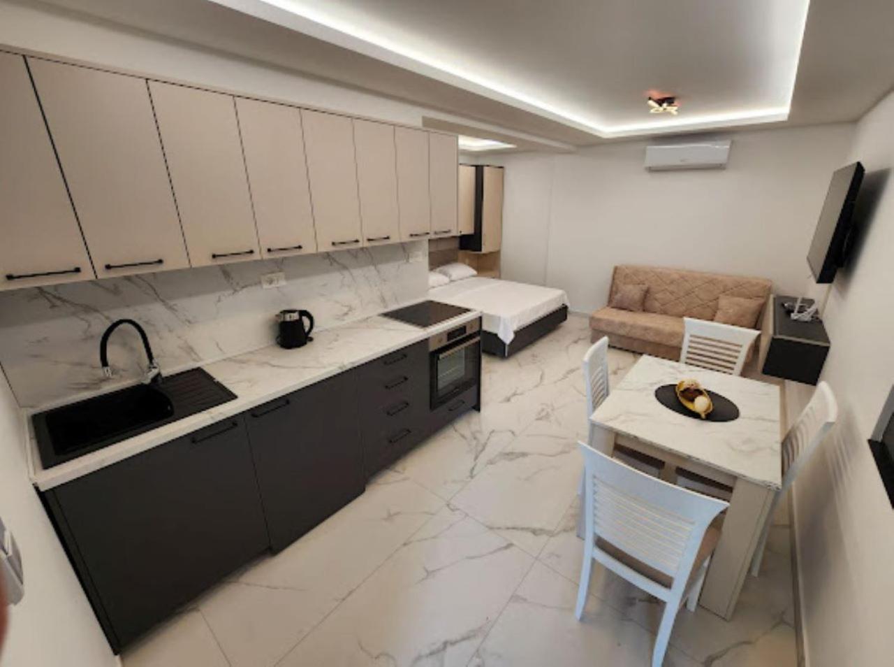 Merlin Prestige Apartments بودفا المظهر الخارجي الصورة